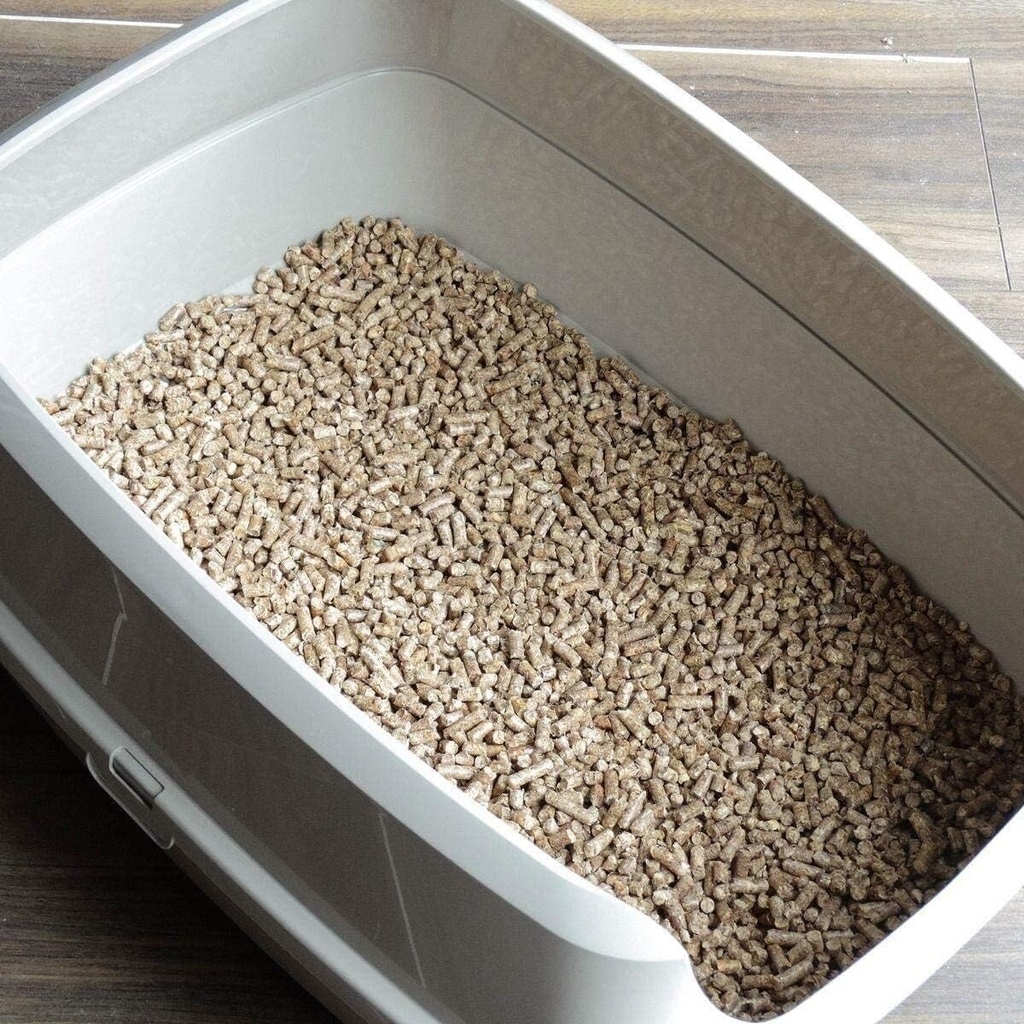 Ultra Hygenic Absorbent Cat Kitten Litter Fresh Pine Wood Pellets Non Stick 30L (15KG)